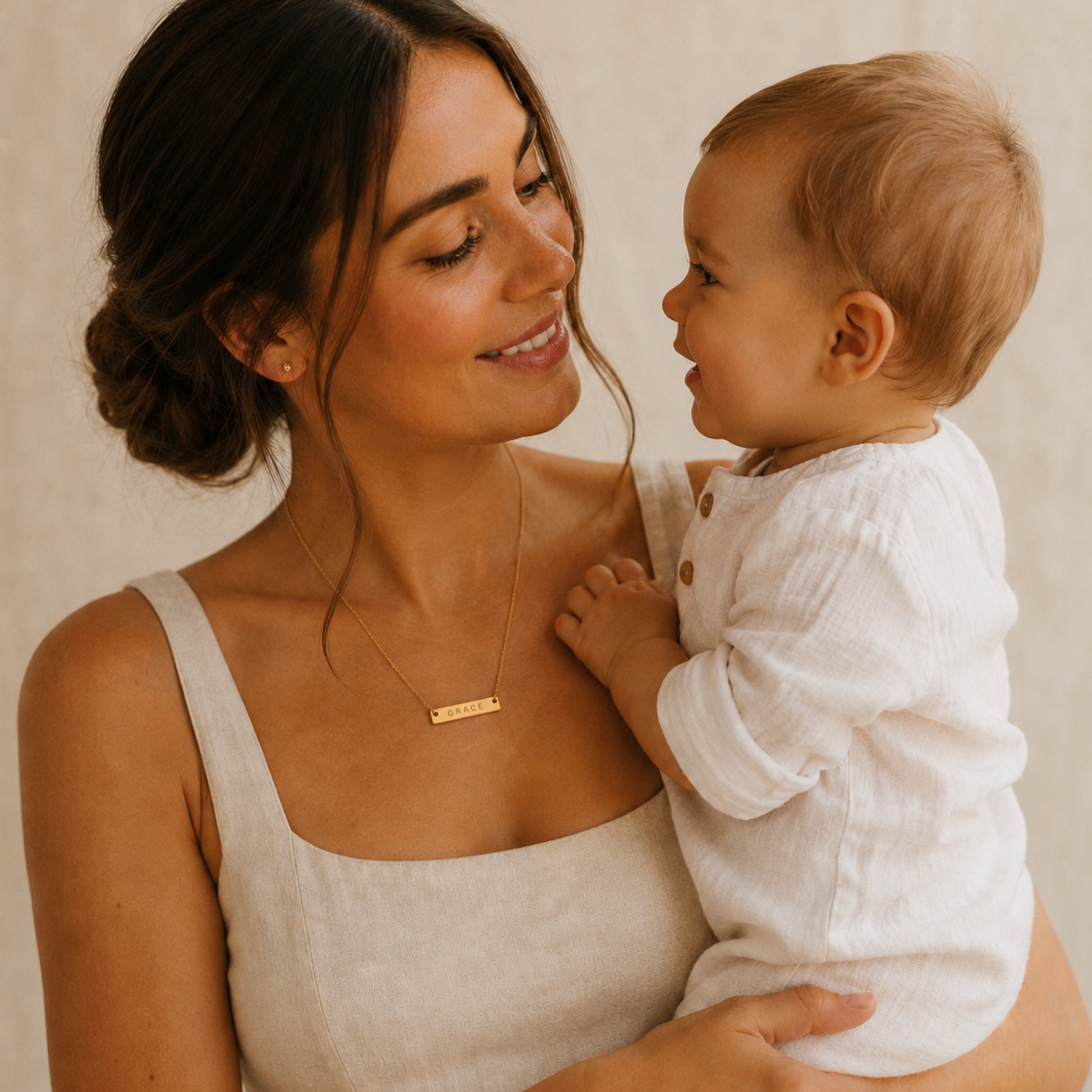 Vivienne Bar Necklace