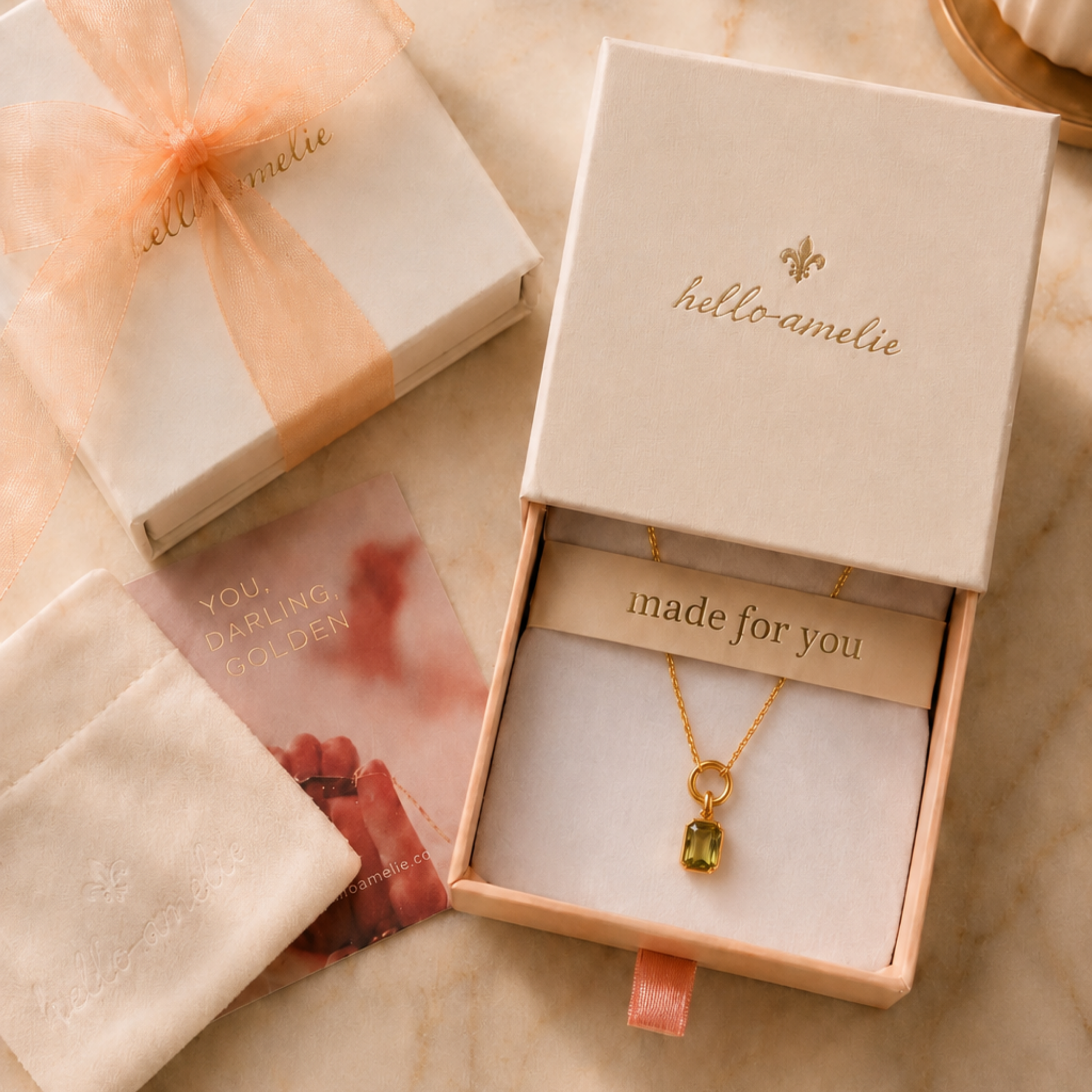 Tresor Un Necklace