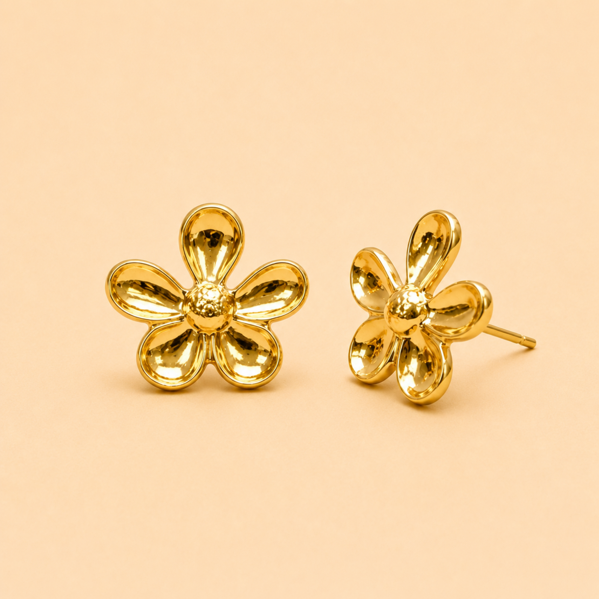 Flore Stud Earrings