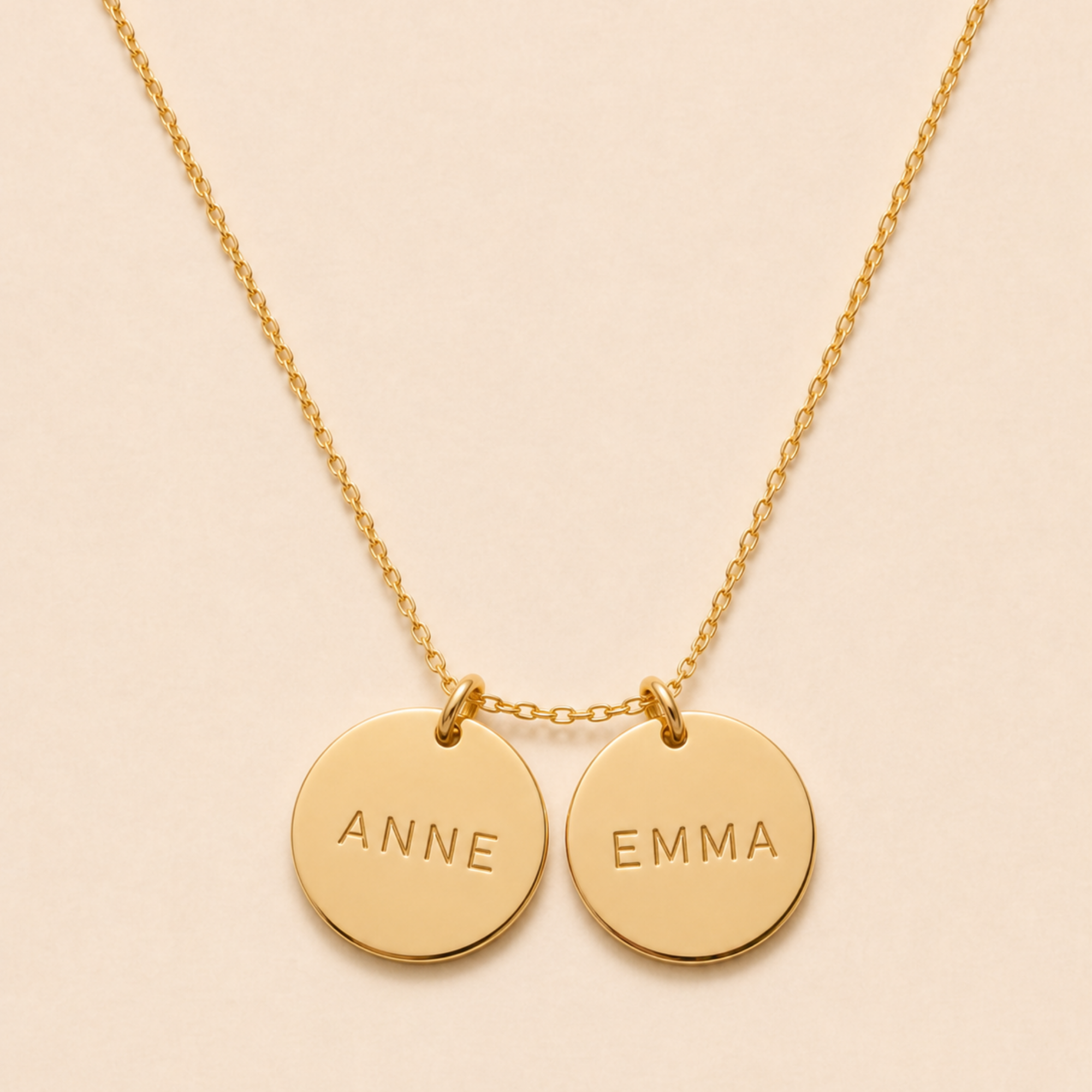 Adèle Name Necklace