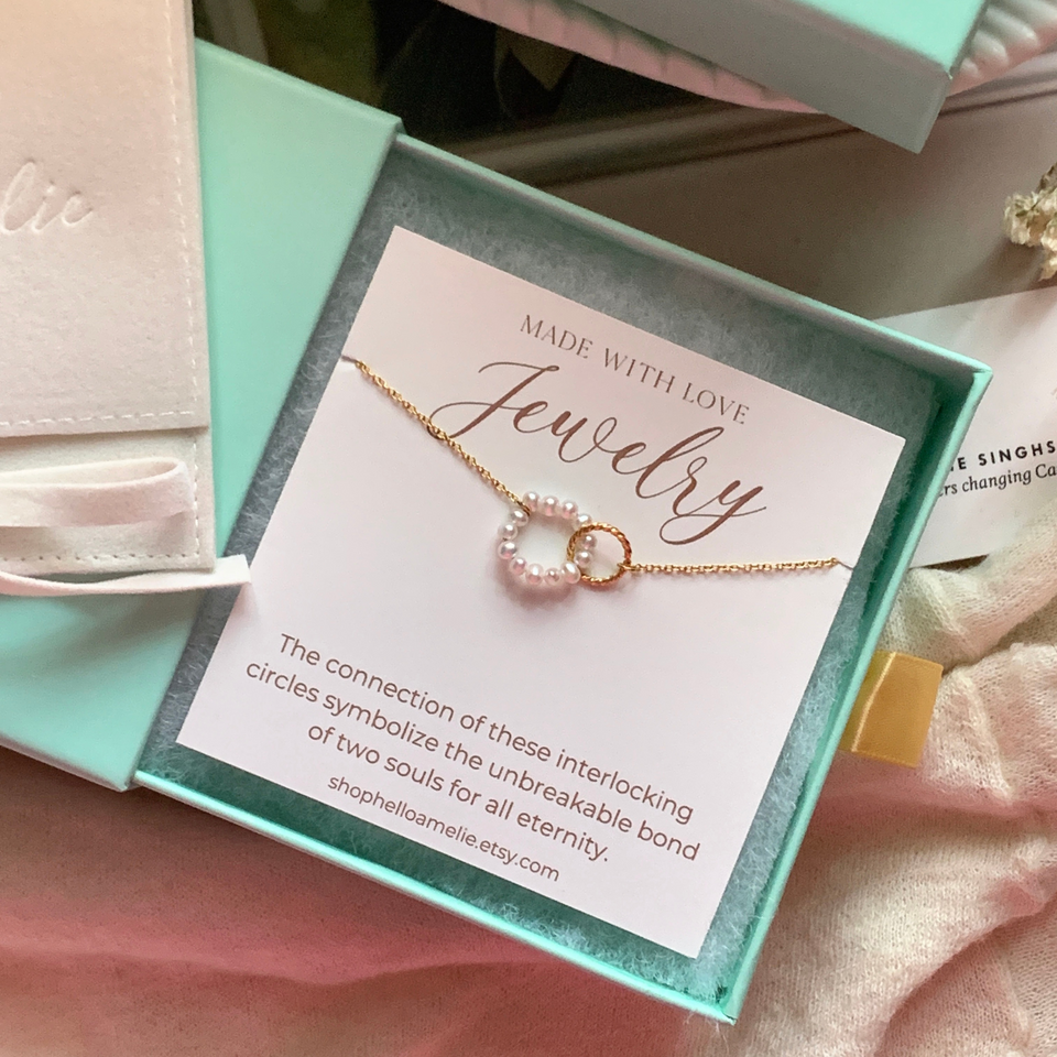 Pearl Kindred Necklace