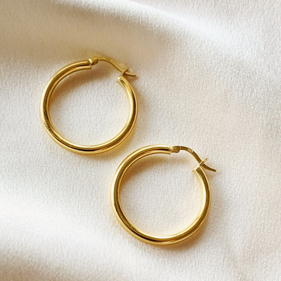 Delphine Chunky Gold Hoop Earrings