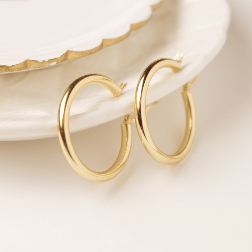 Delphine Chunky Gold Hoop Earrings