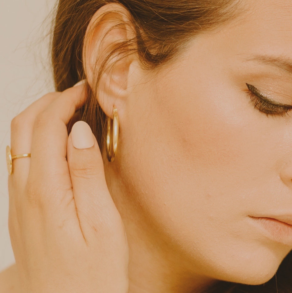 Delphine Chunky Gold Hoop Earrings