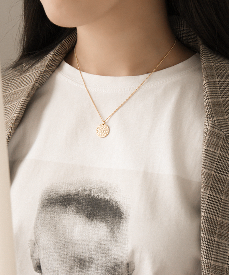 Celia Textured Disc Vermeil Necklace