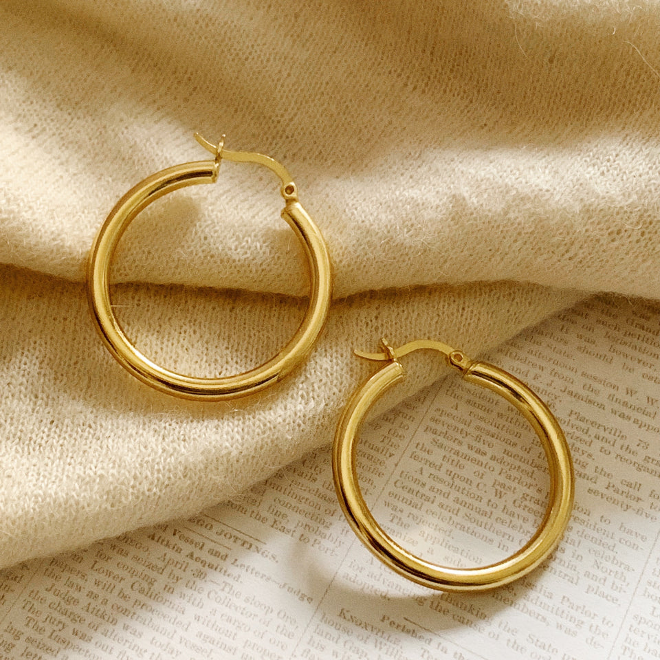 Delphine Chunky Gold Hoop Earrings